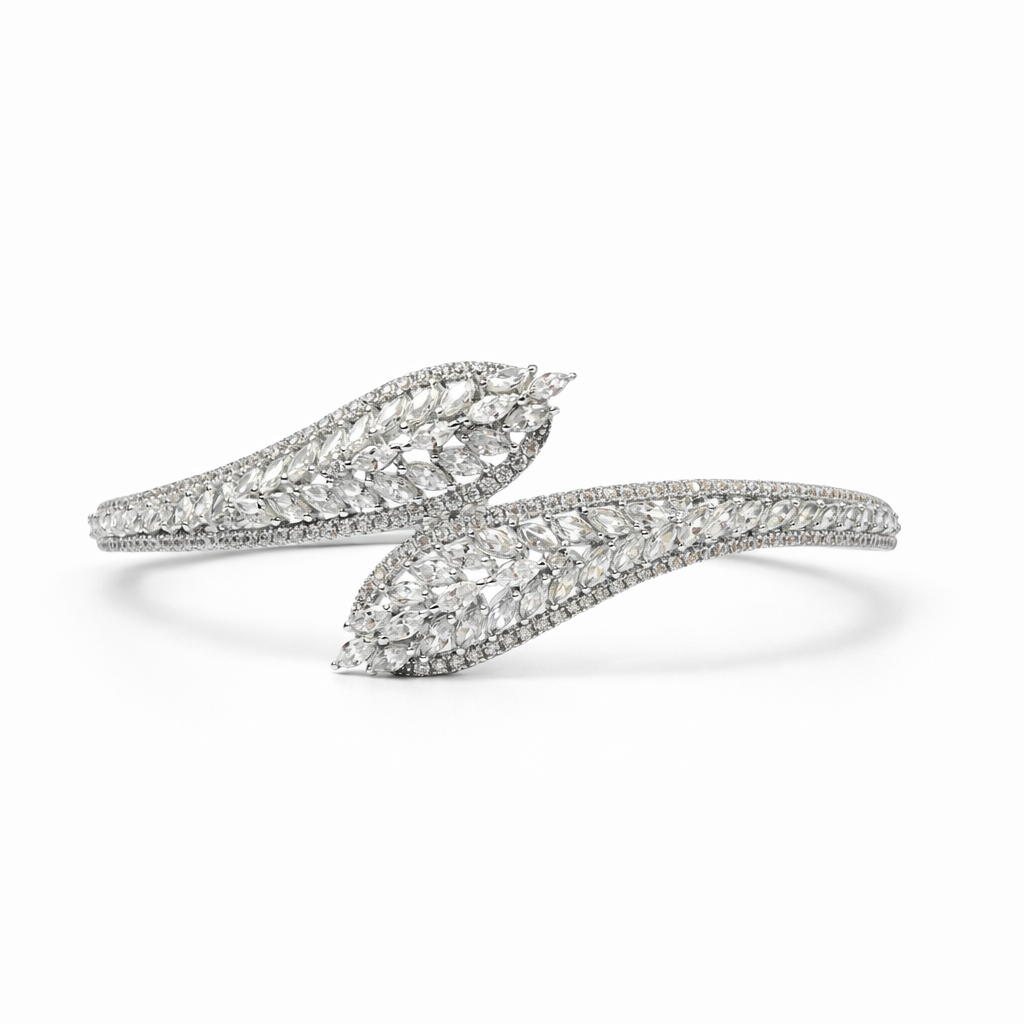 Leaf Embrace Silver Bracelet