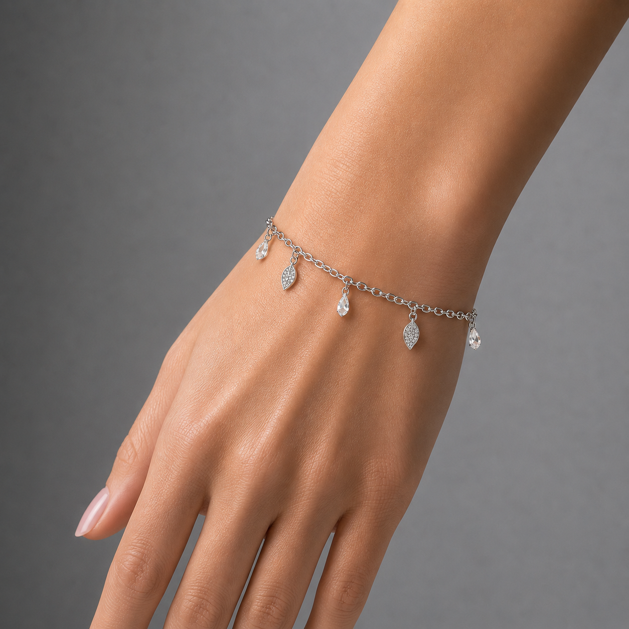 Leaf Charm Silver Bracelet